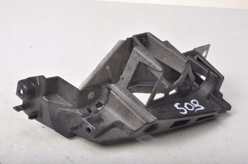 фото №1, Peugeot 508 i направляющая бампера правый задняя 9686704580