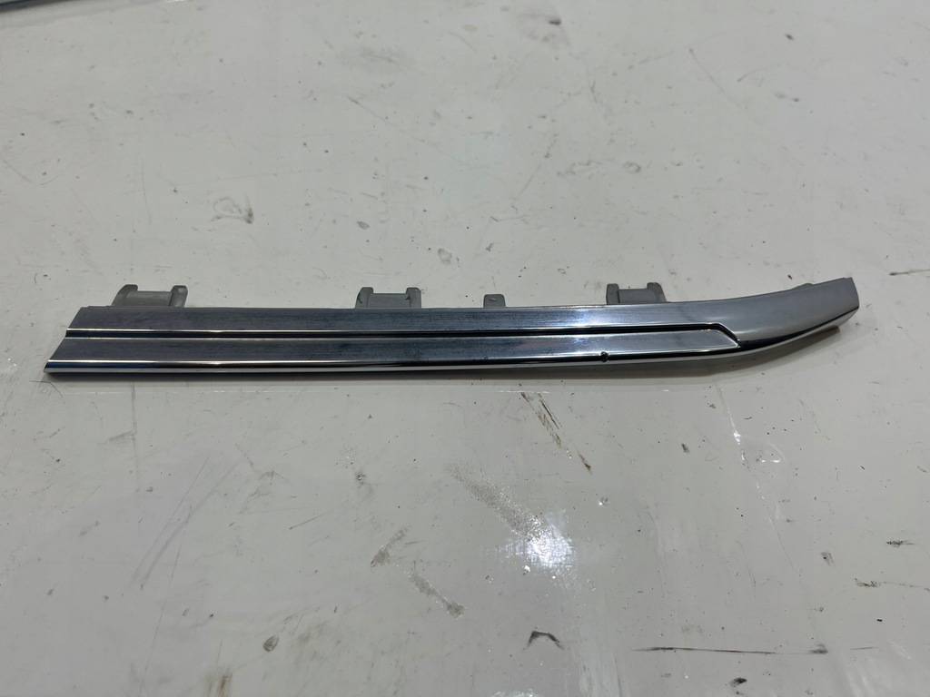 фото №1, Молдинг решетка хром audi a8 d4 lift