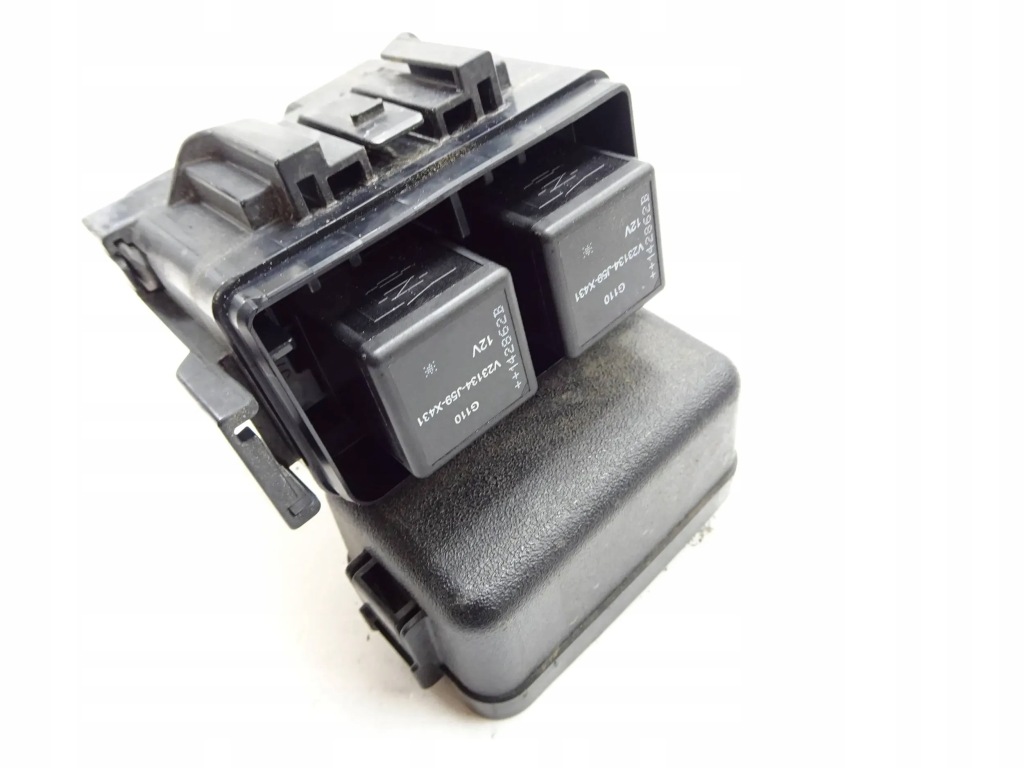 фото №1, Коробка реле mazda cx-5 12-17r.