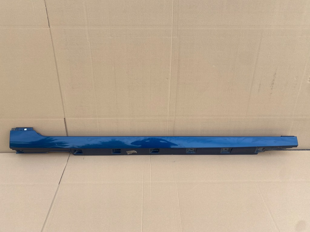 фото №1, Vw passat b8 молдинг порог правая порог