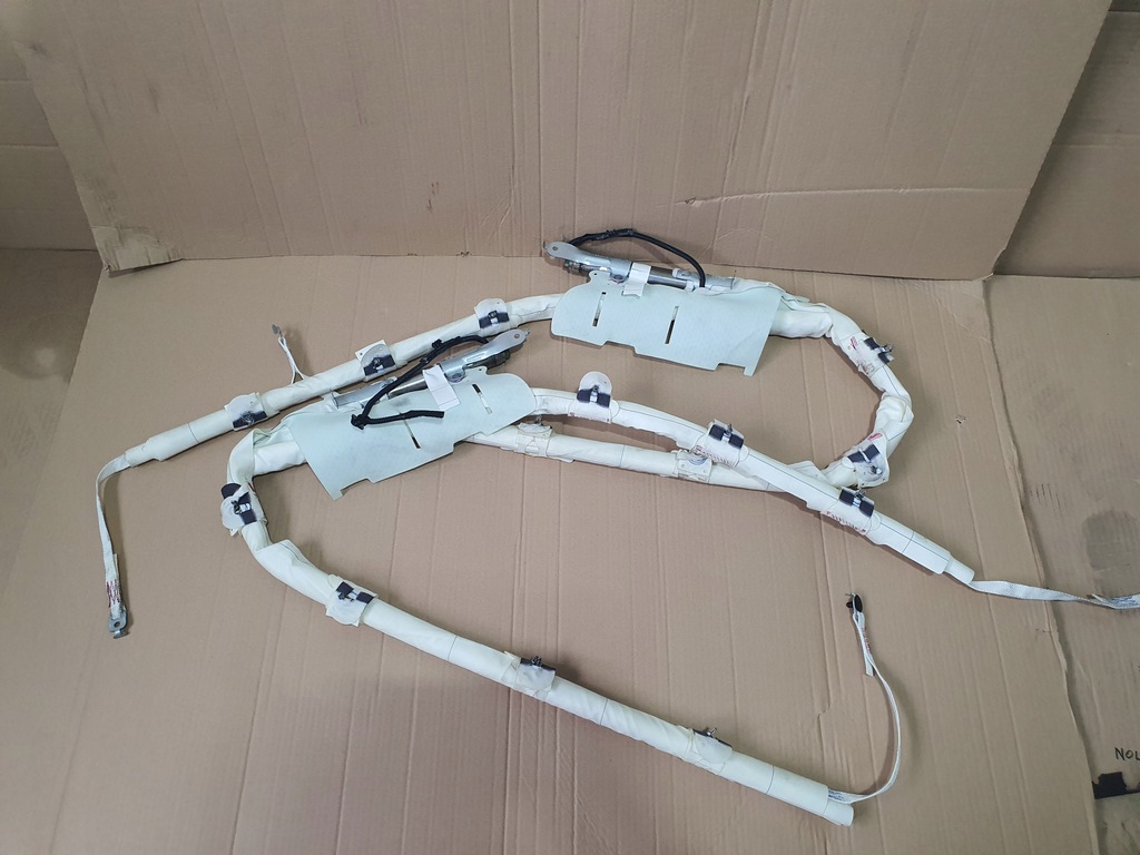 фото №1, Шторка безопасности правая espace v