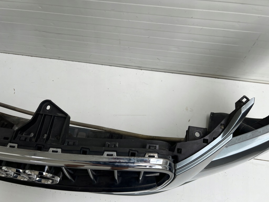 Бампер передній перед решітка радіатора решітка  audi q7 4l рестайлінг  комплектний  омивачі 4 pdc Доставка