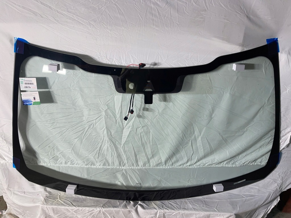 фото №1, Скло передня nowa ford f150 датчик камера acoustic po 2019-