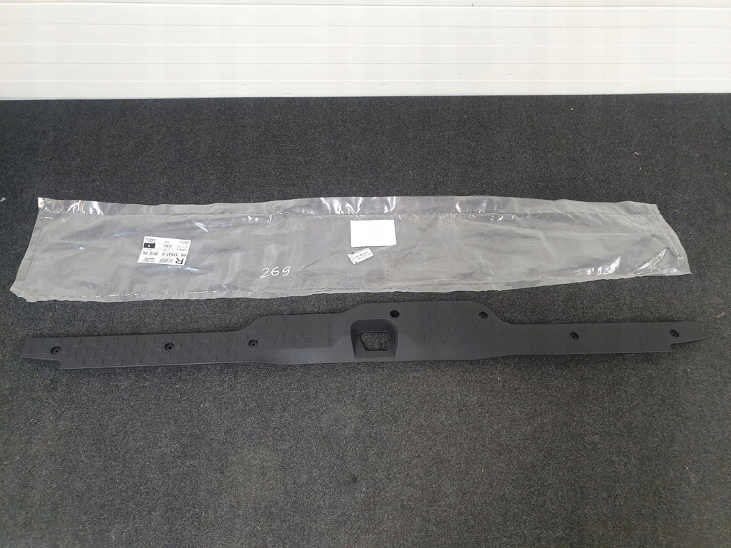 фото №1, Молдинг поріг багажника trafic vivaro b 849938145r