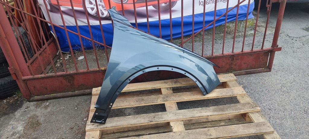 Крыло  aluminiowy правый  перед передний audi q7 4m 1.15-12.19 дорестайлинг  lz7s Киев