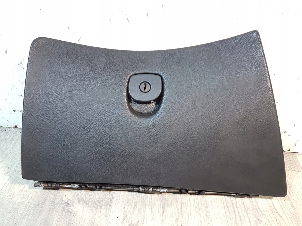 фото №1, Бардачок крышка панели пассажира alfa romeo 156