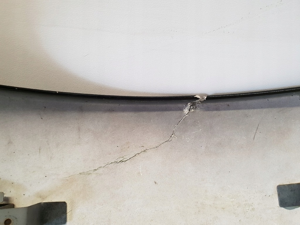 фото №7, Aston martin vantage v8 v12 крыло правый перед