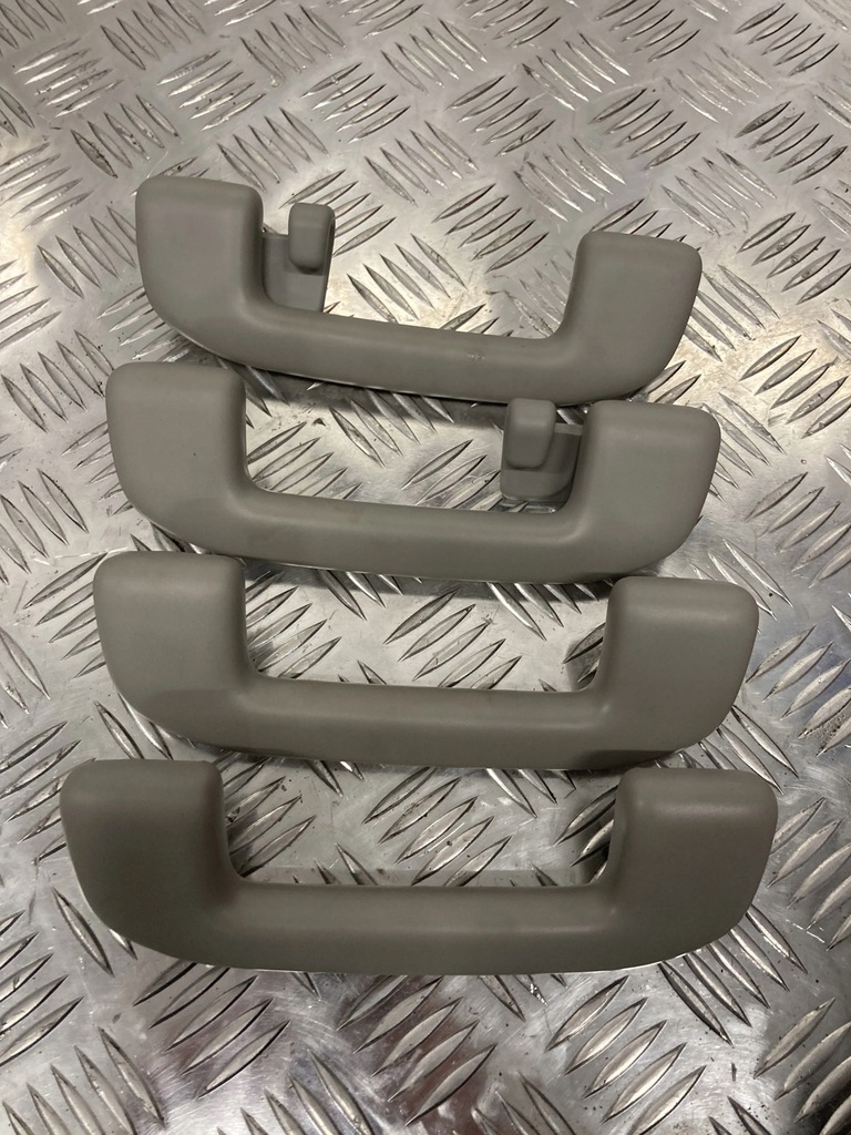 фото №1, Ручка стельовий toyota yaris iv 20-