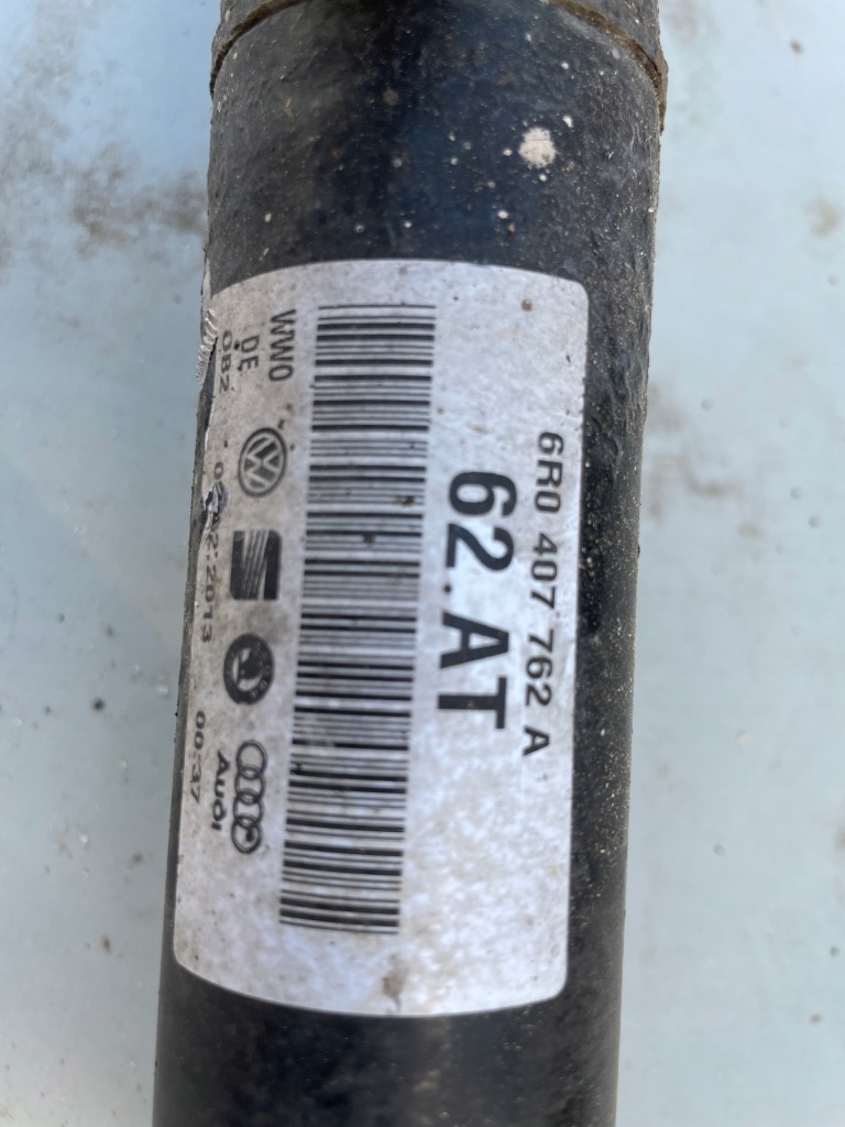 фото №2, Привідний вал права перед skoda rapid 1.6 tdi 6r0407762a