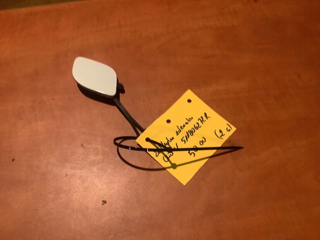 фото №2, Renault clio v 5 заглушка бампера