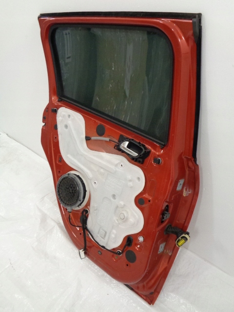 фото №10, Peugeot 2008 дверь левая задние идеальное состояние khk