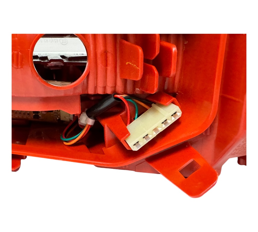 Audi a6 c6 08-11 led седан новая фара задняя левая в Украине