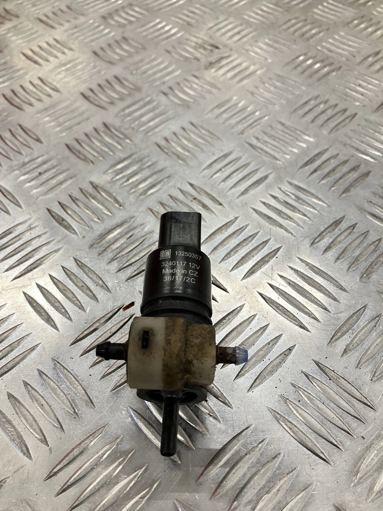 фото №1, Помпа омывателя opel insignia b 17-