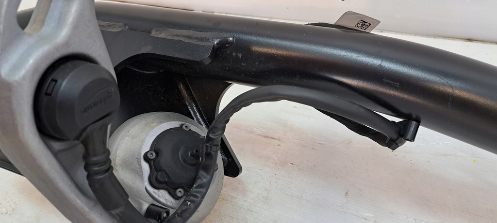 фото №5, Bmw x1 u11 hak буксировочный электрический складной оригинал 5a4359103