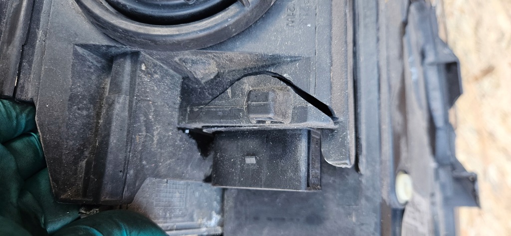 фото №10, Лампа передняя правая ксенон audi q7 4l 4l0941004b повреждённая