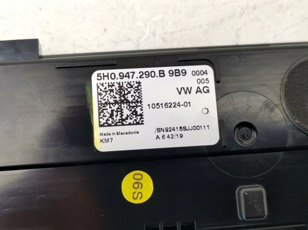 фото №11, Лампа диод led потолочный салона skoda enyaq nowe oem 5h0947290b