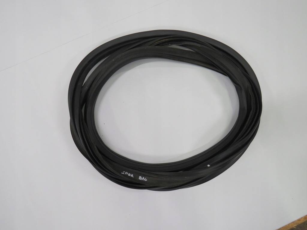 фото №1, Kia sportage iii прокладка багажника кузовная