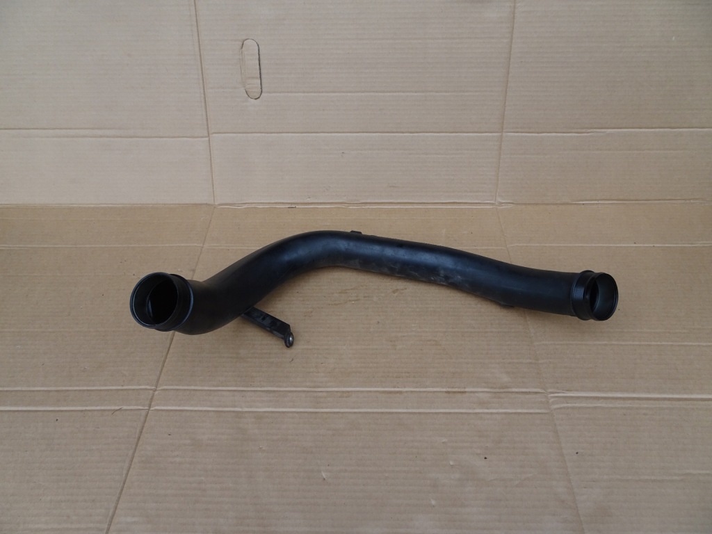 фото №2, Volvo v60 s60 ii 2.4d труба интеркулер 31355268