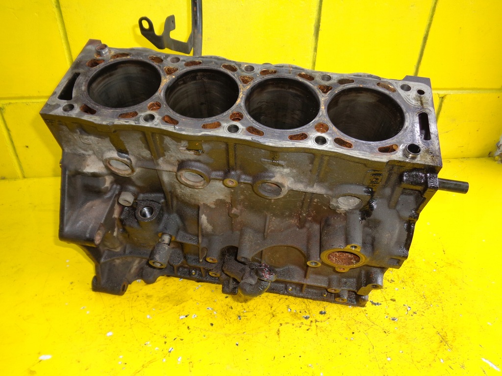 фото №1, Peugeot 307 2.0 hdi 8v блок двигателя rhy 90km