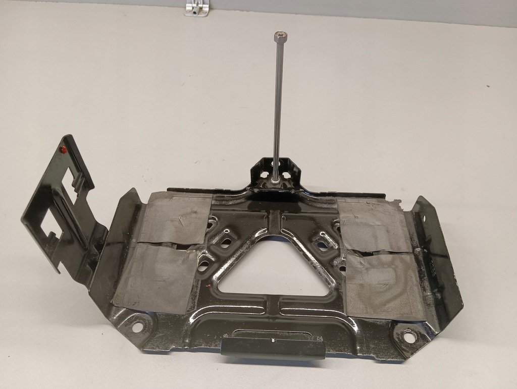 фото №1, Основа акумулятор mini cooper ii r55 r56