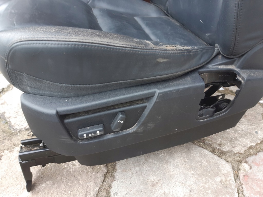 фото №15, Сиденья заднее сиденье кожа электрический range rover sport l320 uk