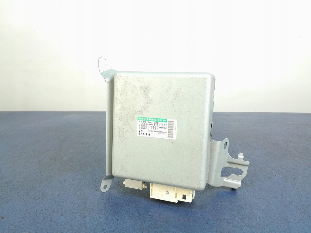 фото №1, Toyota avensis t27 блок управления модуль усилителя