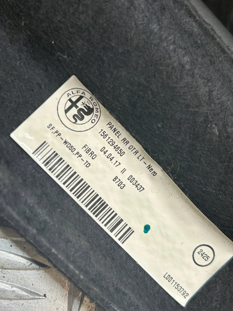 фото №3, Обшивка багажника левый alfa romeo stelvio 1561294650