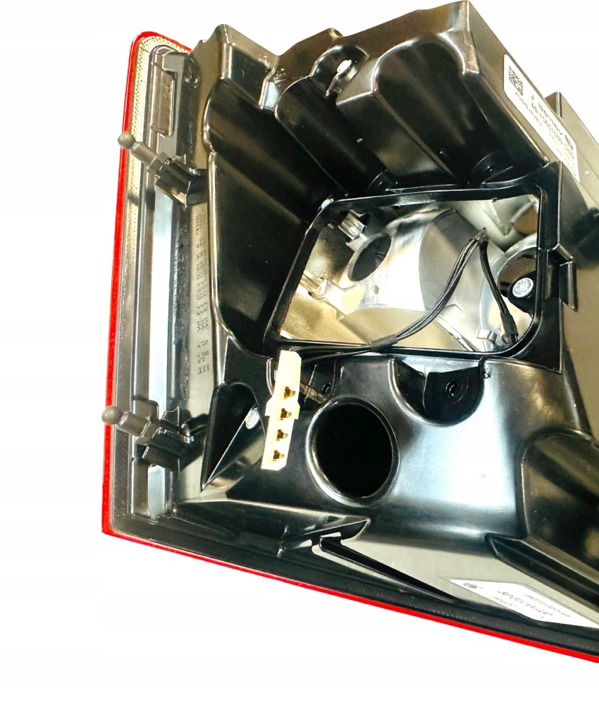 Led фара задні стоп права skoda octavia 3 03,2017- універсал Ціна