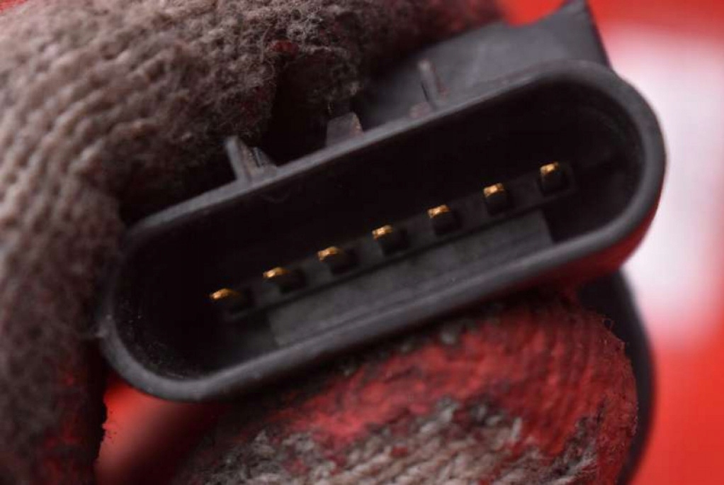 фото №7, Катушка зажигания 25195107 opel corsa e 1.2 16v 70 km 14-20