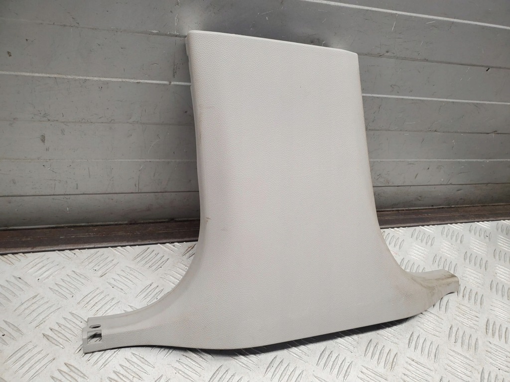 Mercedes-benz cls c218 x218 a2186909725 ліва сторона обшивка стійок Недорого