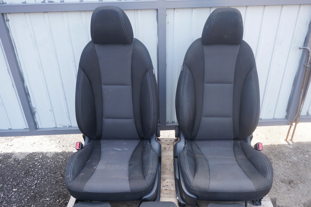 фото №7, Hyundai i30 ii gd хэтчбек сиденья заднее сиденье uk 2013rok ry-black