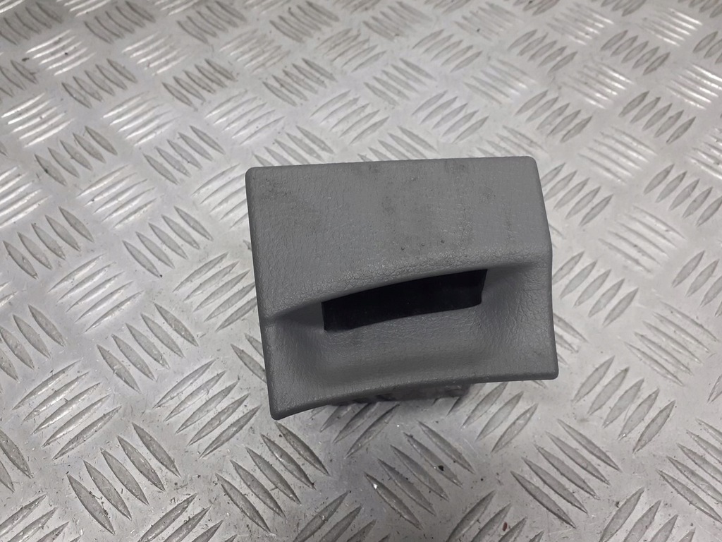 фото №1, Пепельница mazda 2 dy bj3d64610