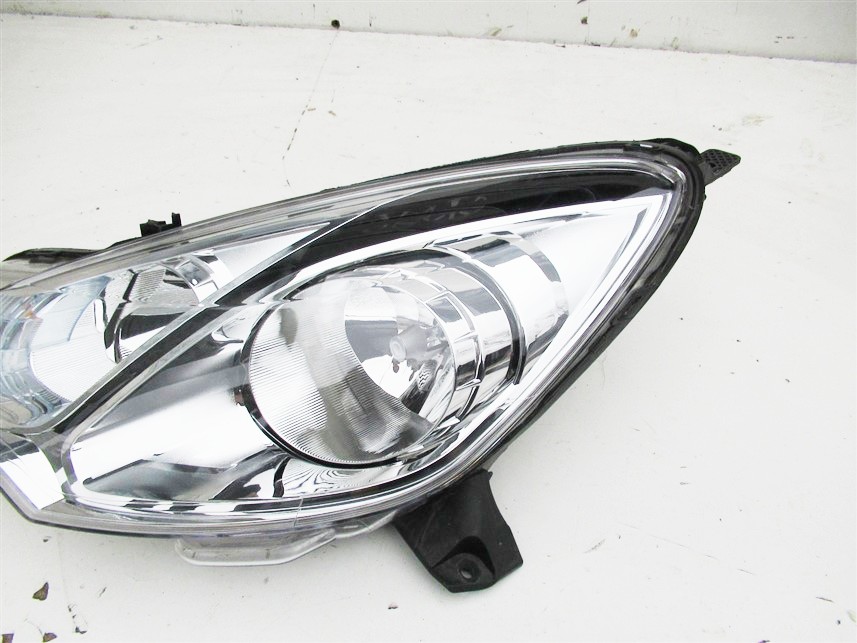 фото №3, Лампа передняя левая citroen ds3 2018 rok