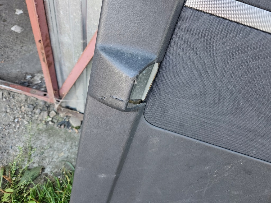 фото №4, Обшивка дверь сдвижные правое vw t5 multivan