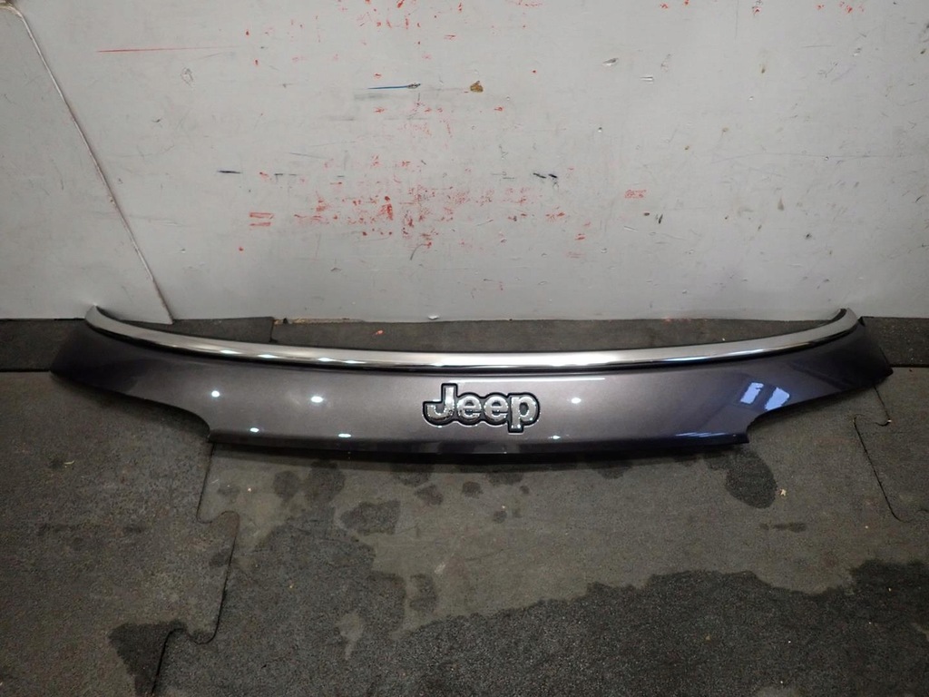 фото №1, Накладка крышки jeep compass ii 2017- 5un43trmac