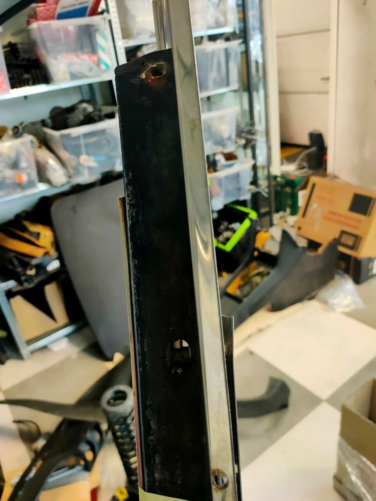 Накладки внутрішнє поріг хром mercedes 107 Оригінал