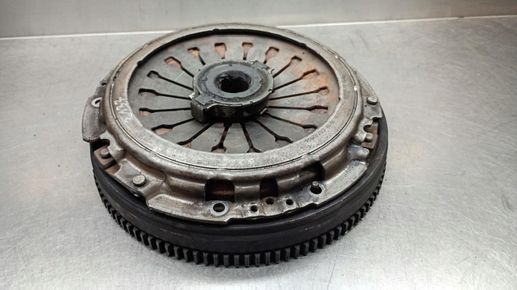 фото №1, Сцепление двухмассовый маховик комплект 28159900 alfa romeo 156 1.9 jtd 110km