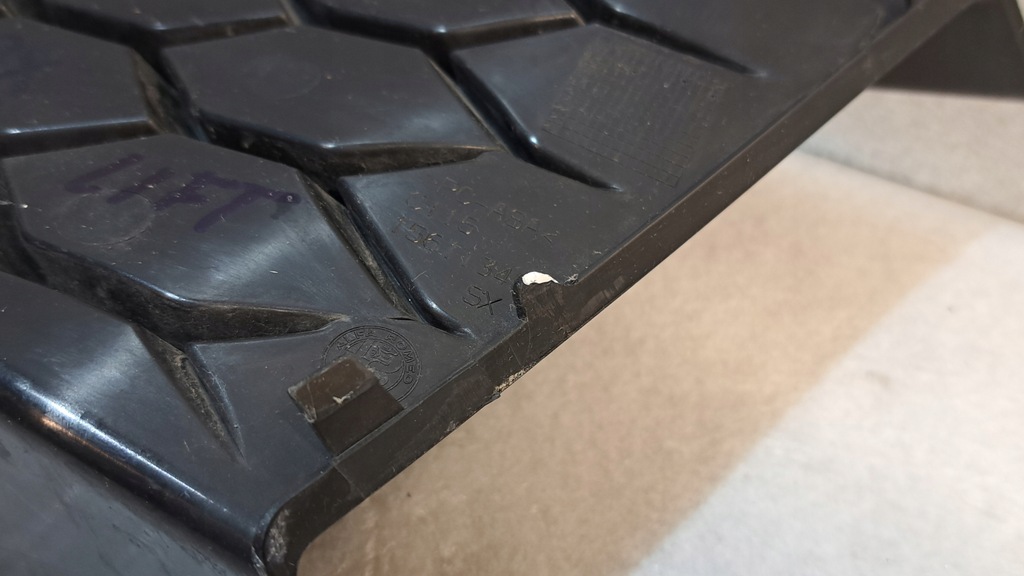 фото №11, Alfa romeo mito lift решітка бампера передній