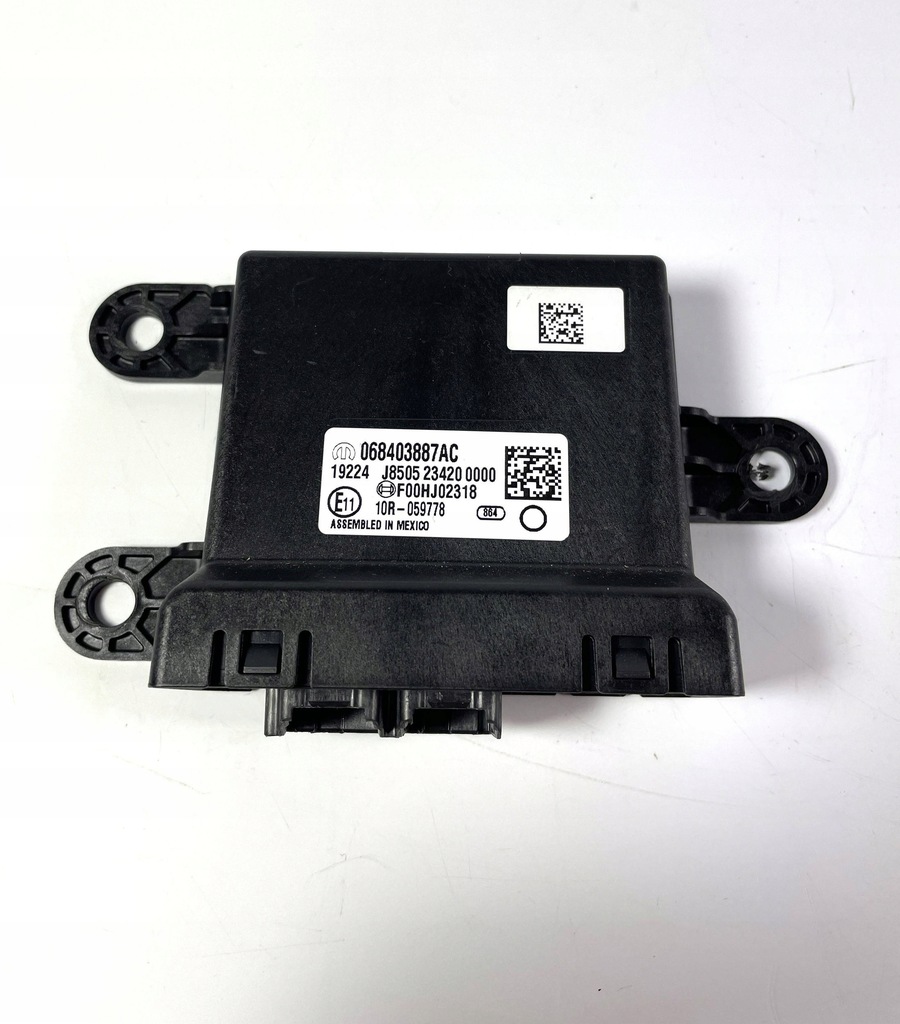 фото №1, Dodge challenger charger 2018-23 модуль датчиків pdc шлюз