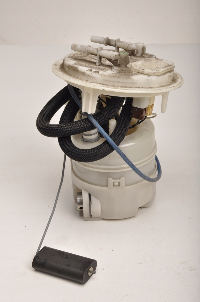 фото №1, Peugeot 407 1.8 насос пального 9647083180