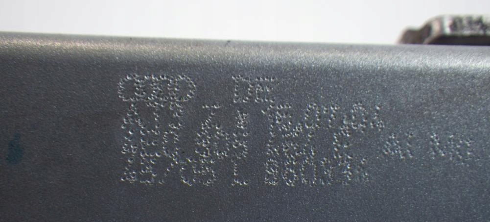 фото №7, A8 s8 d3 кронштейн крила p audi 4e0805464e ly7w