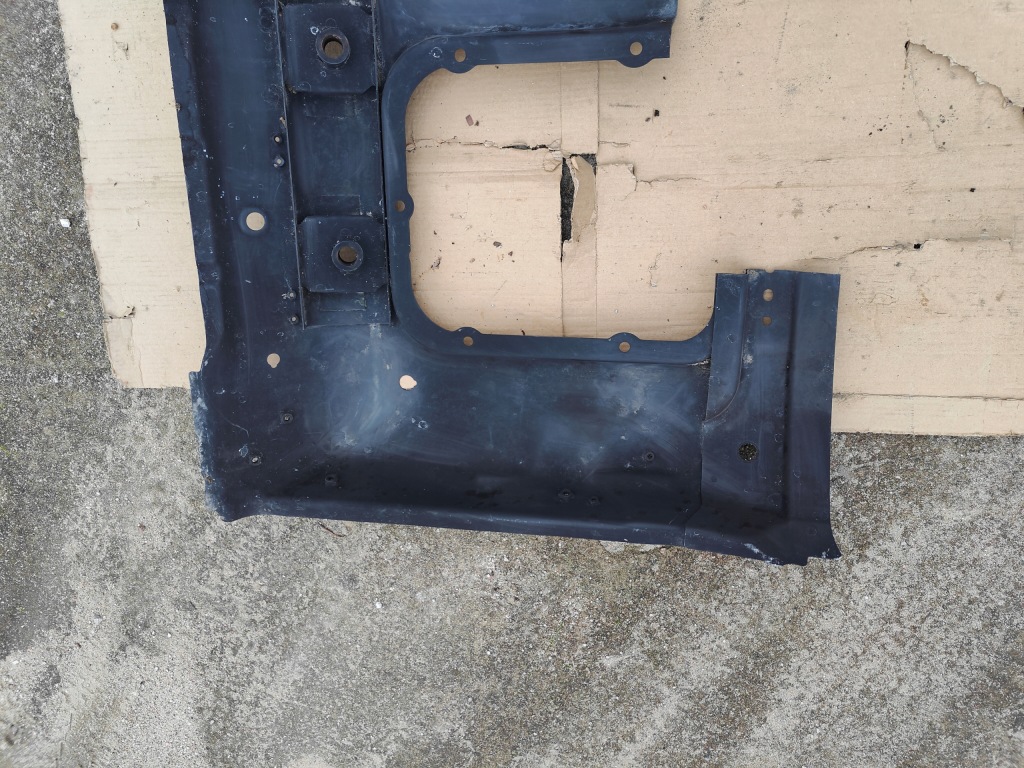 Стена перегородочная mercedes mp4 a9606210227 в Украине