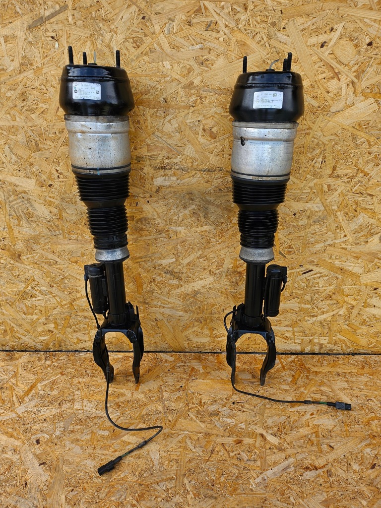 фото №1, Амортизатор правый mercedes w166 ml x166 gl airmatic