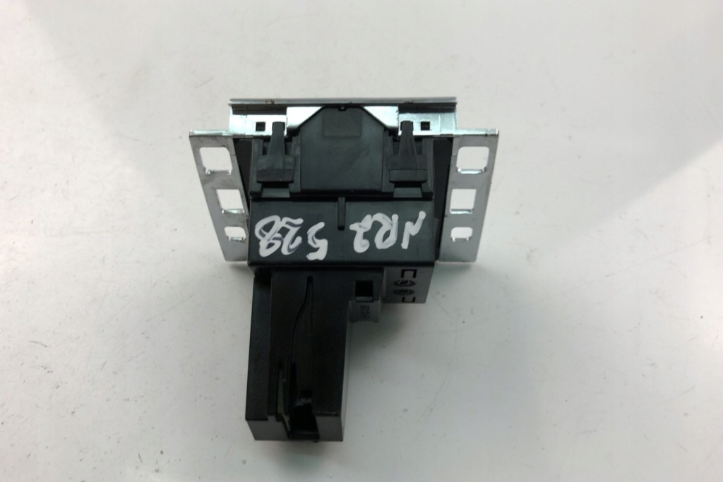 фото №1, Приладова панель панель приладів vw passat cc 357 3aa919204a 2010