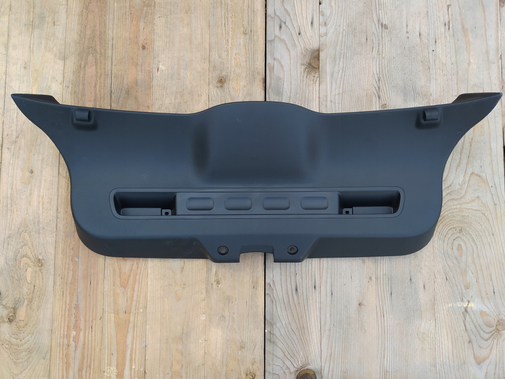 фото №1, Обивка крышки багажника задняя - citroen c3 iii