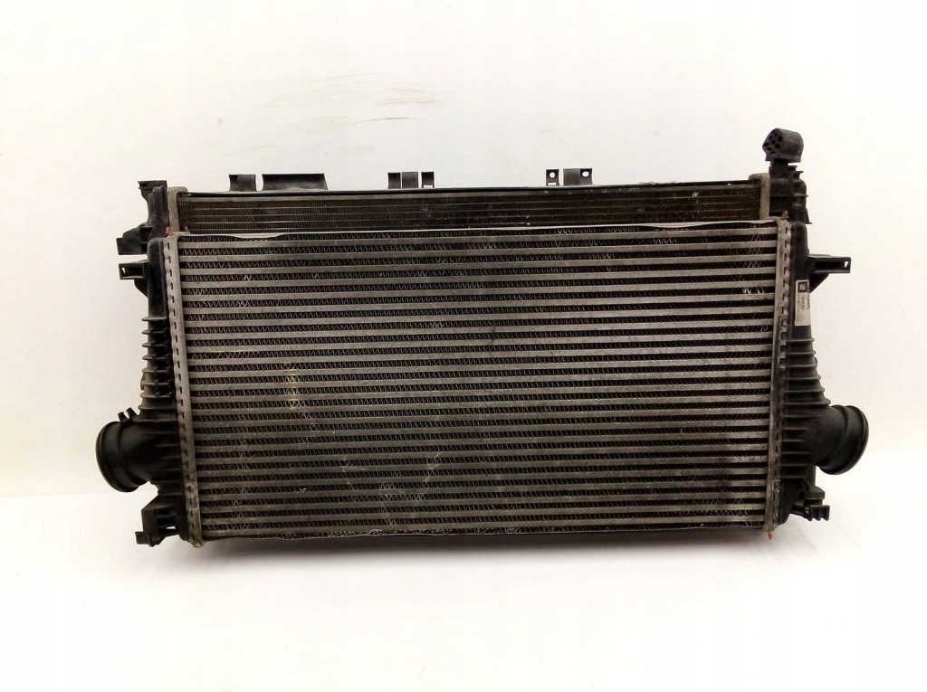 Opel insignia a 2009 13241751 комплект радиатор Недорого