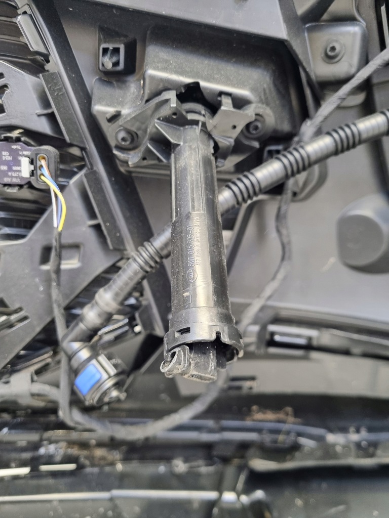 Audi q6 e-tron s-line 85h бампер перед передний с Разборки