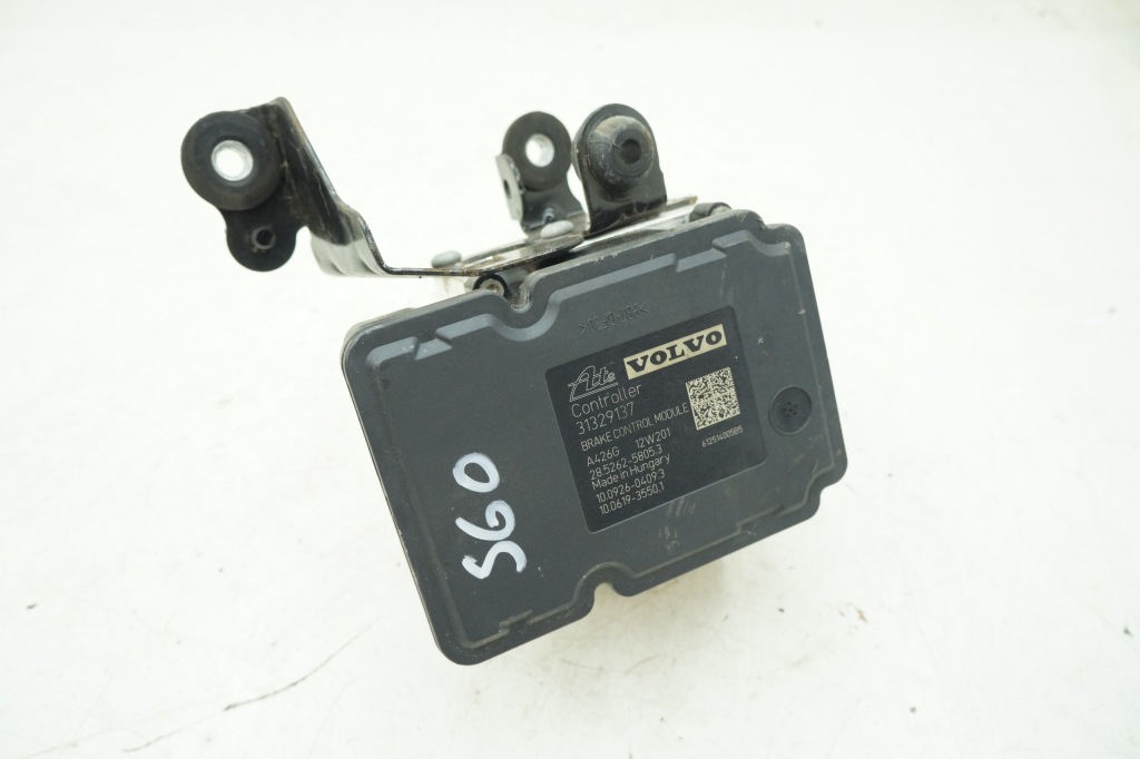 фото №1, Volvo v60 s60 ii насос abs 31329137