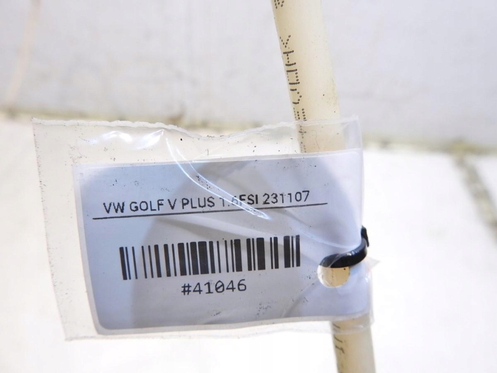 фото №4, Шланг топлива vw golf v plus 1.6 fsi 1k0201997