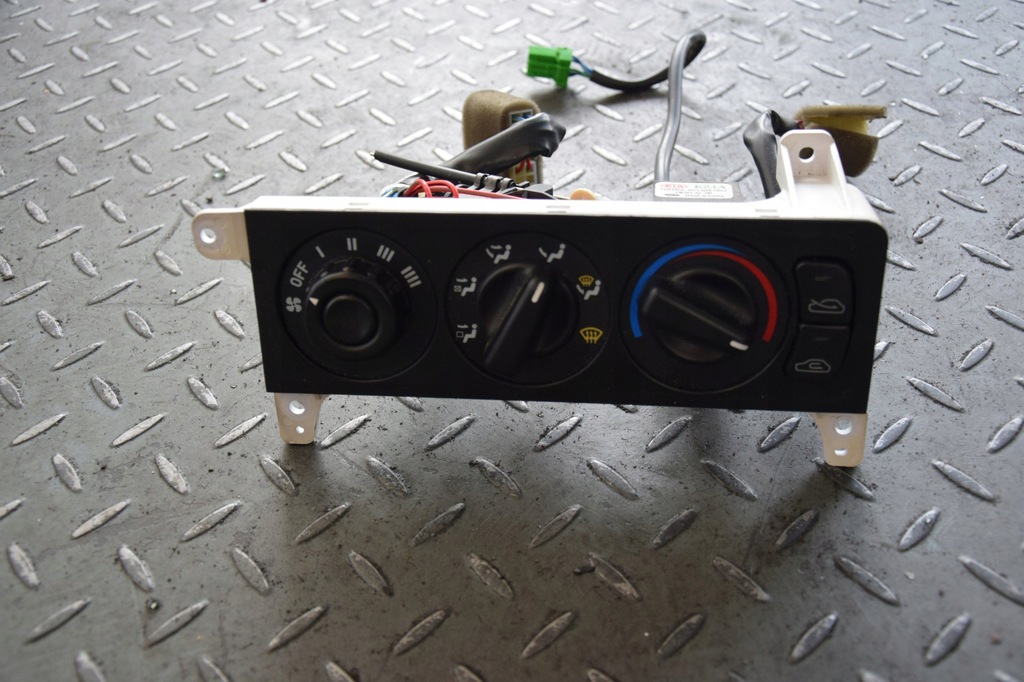 фото №1, Панель управление вентиляция kia sephia i